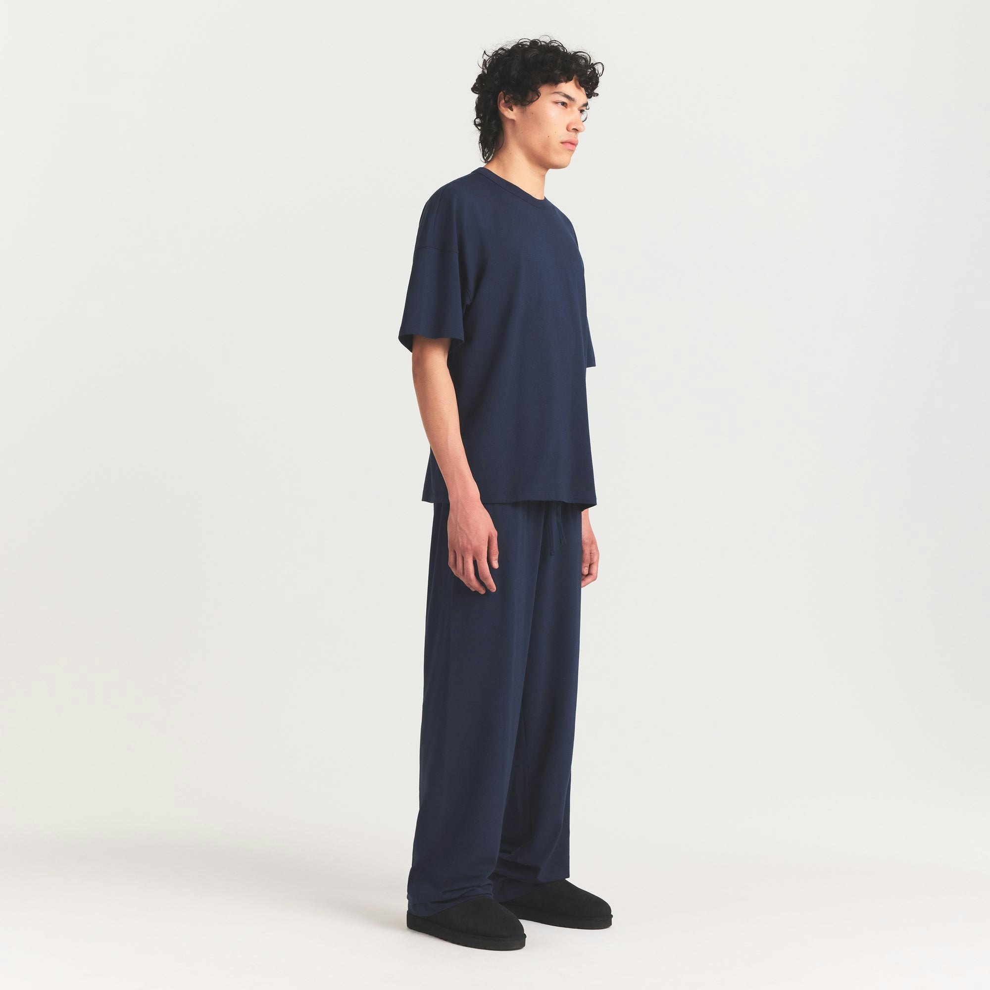 Mens Relaxed Straight Leg Pant - 3